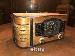 1930s Zenith Large Tabletop Radio model 7S633 with Automatic Tuning NO RESERVE