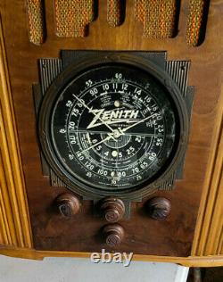 1936 Zenith Tube Radio Wooden Tombstone Model 9-S-30