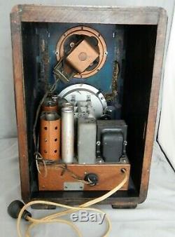 1937 Vintage Zenith Long Range 5s228 Five Tube Walnut Tombstone Radio