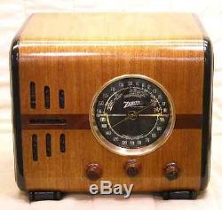 1938 Zenith 5-S-218 Long Distance Cube Radio