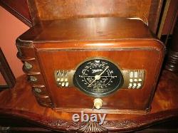 1939 Zenith 7S323 Tabletop Console Radio Blackface Restorable Condition Works