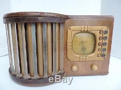 1939 Zenith World's Fair Special- Gold & Glass Rod Tube Radio Nice