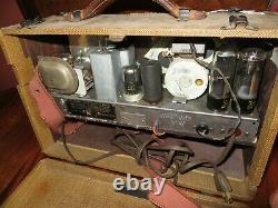 1940 Zenith 6G601M WaveMagnet Universal Model Portable AM Sailboat 6-Tube Radio