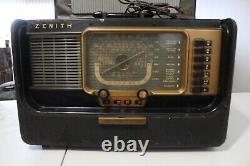 1940's Zenith shortwave tube radio