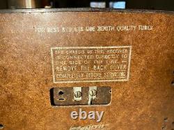 1940s Zenith Tone Register AM/FM Radio Bakelite case