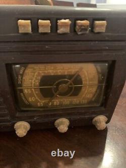 1941 Zenith Shortwave Radio, Model 6S511 Electric Works