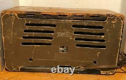 1942 ZENITH 6-D-630 Walnut & Mahagony Case AM Tube Radio Works