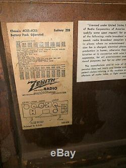 1946 Zenith Model 4K035 Working Black Dial Vacuum Tube Radio