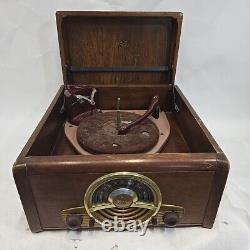 1947 ZENITH 6R886 6 Tube AM Radio Phonograph Wood Chassis 6E02 Restorative Deco