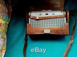 1950s ZENITH K401 Plastic Tube Radio & Case