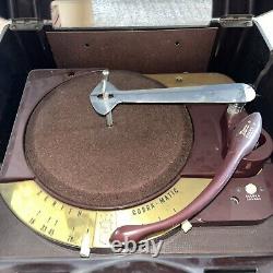 1952 Zenith J664 Tube Radio Record Player Cobra Matic Variable Speed Bakelite