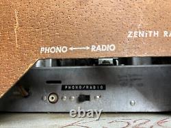 1953 Zenith K526w Tube Table Radio Working