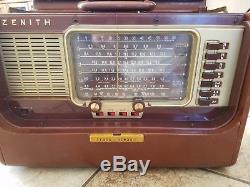 1954 Zenith Trans Oceanic radio model L600L first of the 600 models