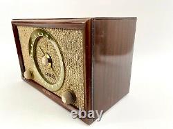 1956 Zenith B835R Vintage AM FM Radio High Fidelity Mahogany Wood Case