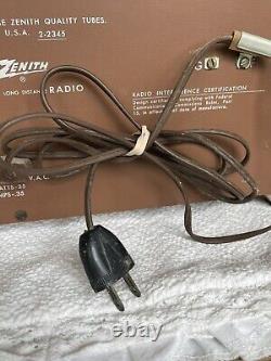 1959 Zenith Long Distance Tube Radio Model X334