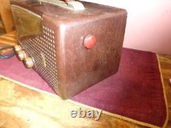 3 Vintage Tube Radio clocks, General Electric, Silvertone & Zenith