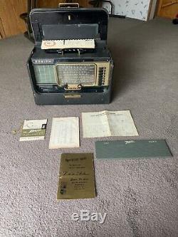 A600 Zenith Transoceanic tube radio All Paperwork Included Antenna Good