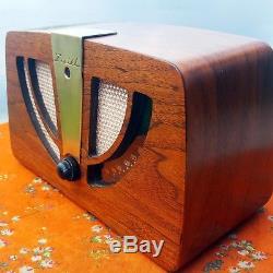 A Restored 1946 Zenith Model 6D030 Radio See The Video