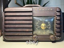 Antique 1942 Zenith Model 6D612 Vintage Tube Working AM Radio WORKS