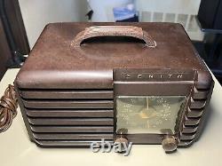 Antique 1942 Zenith Model 6D612 Vintage Tube Working AM Radio WORKS