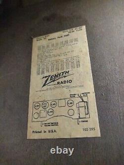 Antique ART DECO Zenith Tube Radio 1947