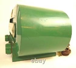 Antique, Green ZENITH TUBE RADIO- 110 volt 14 x 7 x 7