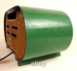 Antique, Green ZENITH TUBE RADIO, Racetrack Design 110 volt, 14 x 7 x 7