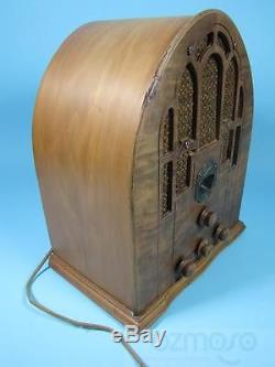 Antique Original ZENITH 805 Cathedral Tube Radio Burled Wood Case
