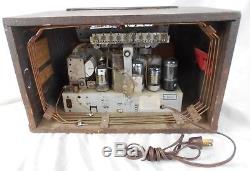 Antique Vintage Philco 42-327 Tube AM Shortwave Radio in Good Working Order