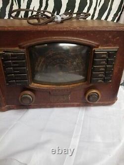 Antique Zenith Desk Top Radio For Parts Or Repair (7S633)