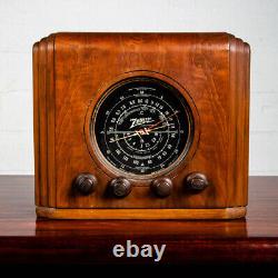 Antique Zenith Radio Cube 1938 Walnut Wood 4 knobs Tube Round Dial 5-S-126 Table