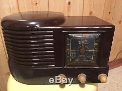 Antique ca 1940 Zenith 6D512 Pancake Bakelite Tube Radio Art Deco AM Shortwave