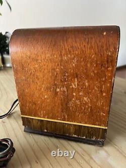 Antique zenith radio wood U215665 (See Description)