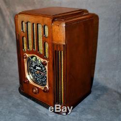 BEAUTIFUL c. 1937 ZENITH TOMBSTONE RADIO MODEL 10S130 FABULOUS EXAMPLE