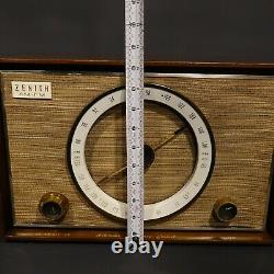 Beautiful Zenith C835R AM/FM 8 Tube Radio with RCA input 1950's Works Great