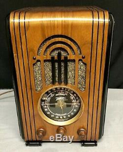 Beautiful, working 1937 Zenith 5S228 tombstone vintage vacuum tube radio- L@@K