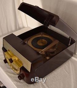 CLEAN! WORKS! Vintage Zenith K566 Cobra Matic Tube Radio Phonograph Turntable