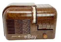 HAUNTED VINTAGE RADIO General Electric H-520 The Tombine With Ghostly Faces