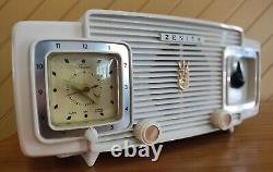 Ivory MCM 1955 Owl Eyes Zenith Model Z-515W Clock Radio Now a Bluetooth Speaker