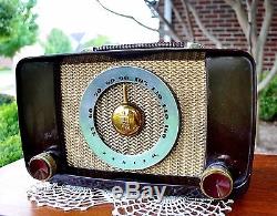 MINT Restored Antique ZENITH G615 Vintage Old Tube BAKELITE Radio Works Perfect