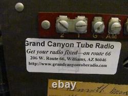 Magnavox AM FM Tube Table Top Radio 6G001Y 1960