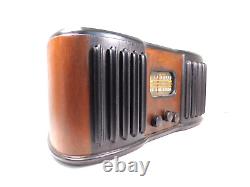 Magnificent Stewart Warner Art Deco Depression Era Ingraham Wood Cabinet Radio