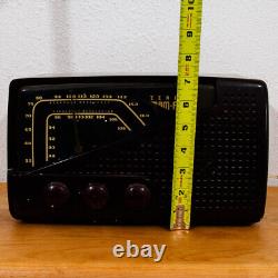 Mid Century Modern Radio Zenith Radio Tube Armstrong System AM-FM R721 Bakelite