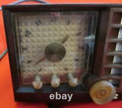 Old 1950's Zenith Alarm Clock & Radio Brown Works