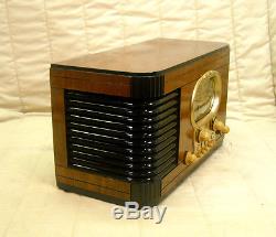 Old Antique Wood Zenith Vintage Tube Radio Restored & Working Race Track Dial