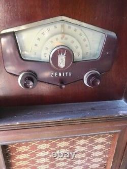 Parting Out Vintage Zenith 8H20Z Tube Stereo- Radio only for sale NOT TESTED