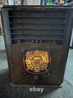 RARE 1930's Zenith Black Dial Model Tombstone Radio All Original