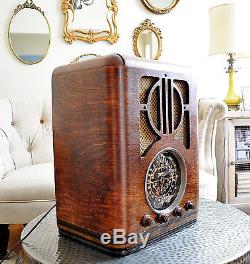 RESTORED Antique Vintage ZENITH 6S229 TOMBSTONE Wood Tube Radio Works Perfect