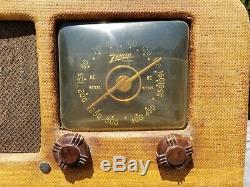 Rare 1940's Zenith Universal Radio Model 5G603M Tube Radio Needs Restoration