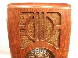 Rare 6-J-230 Zenith BIG DIAL Wooden Tombstone AC/DC AM/SW Radio from 1937 NR